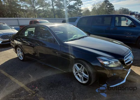 2014 Mercedes-Benz E 350 z USA, uszkodzony, nr VIN WDDHF5KB1EA792275